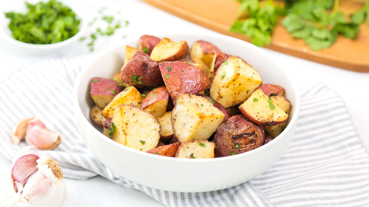 Roasted Red Potatoes With Garlic And Parsley 