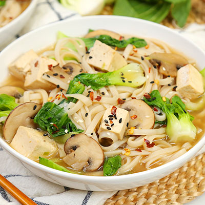 https://cdn-prd.healthymealplans.com/recipe/9bdb6148cc1a03b4d33e34e3c9b645ce-Asian-Mushroom-Noodle-Soup_1x1_400_Healthy-Meal-Plans.jpg